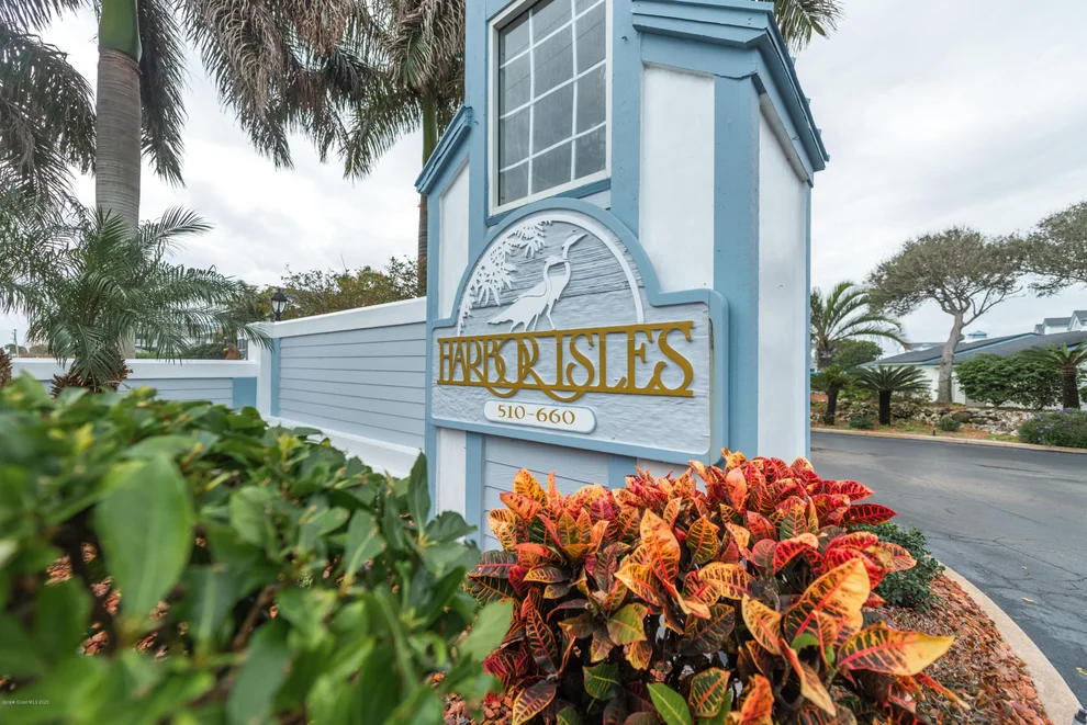 Unit for sale at 610 S Brevard Avenue, Cocoa Beach, FL 32931