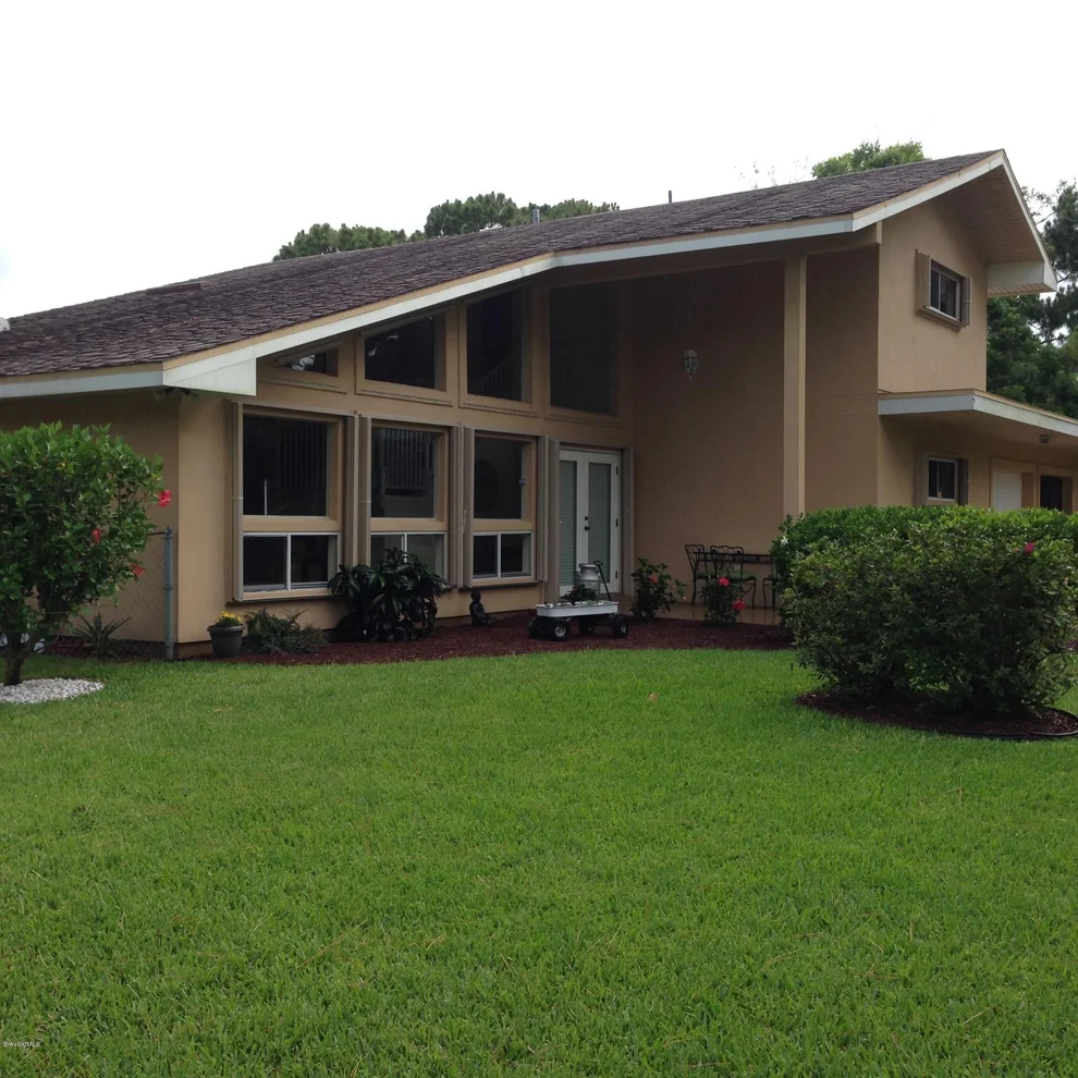 Unit for sale at 5000 Buena Vista Avenue, Melbourne, FL 32934