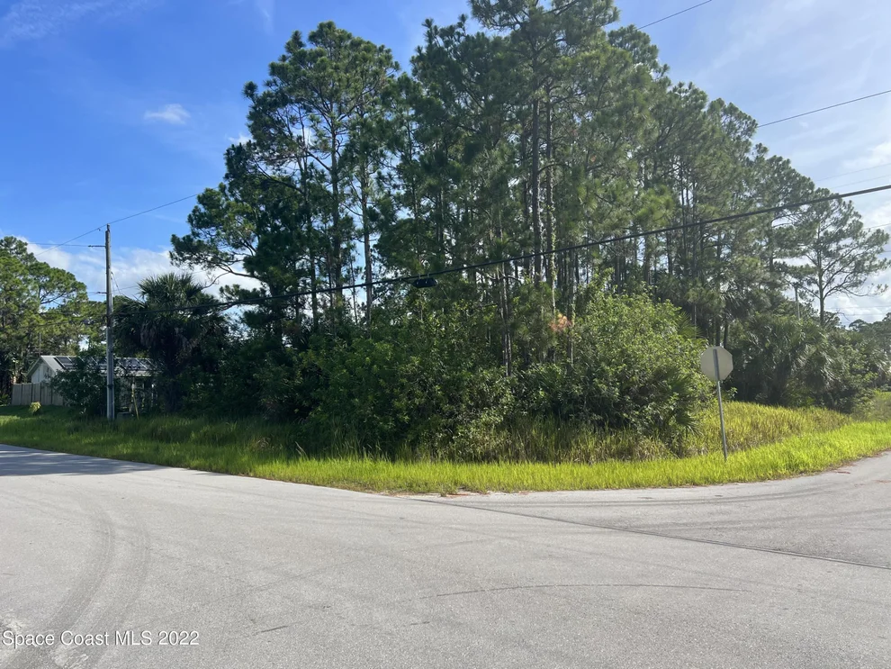 Unit for sale at 1037 Harlingen Road SW, Palm Bay, FL 32908