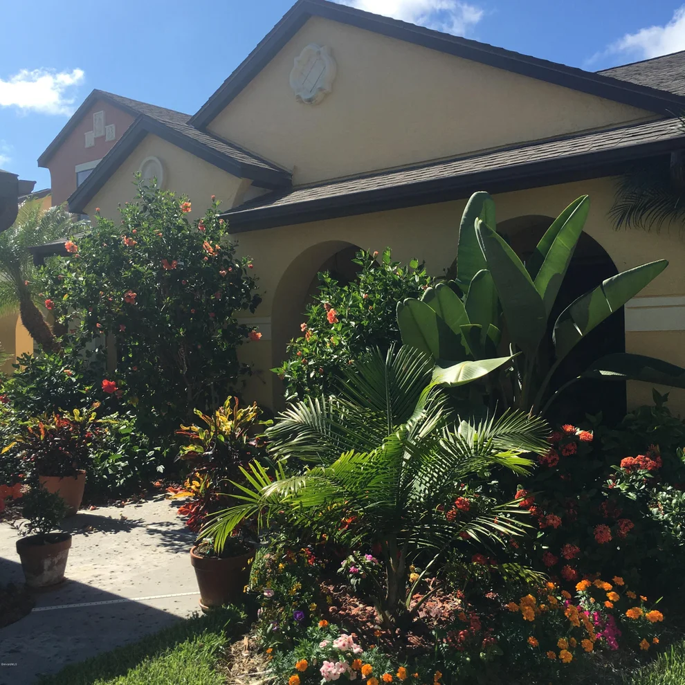 Unit for sale at 975 Luminary Circle, Melbourne, FL 32901