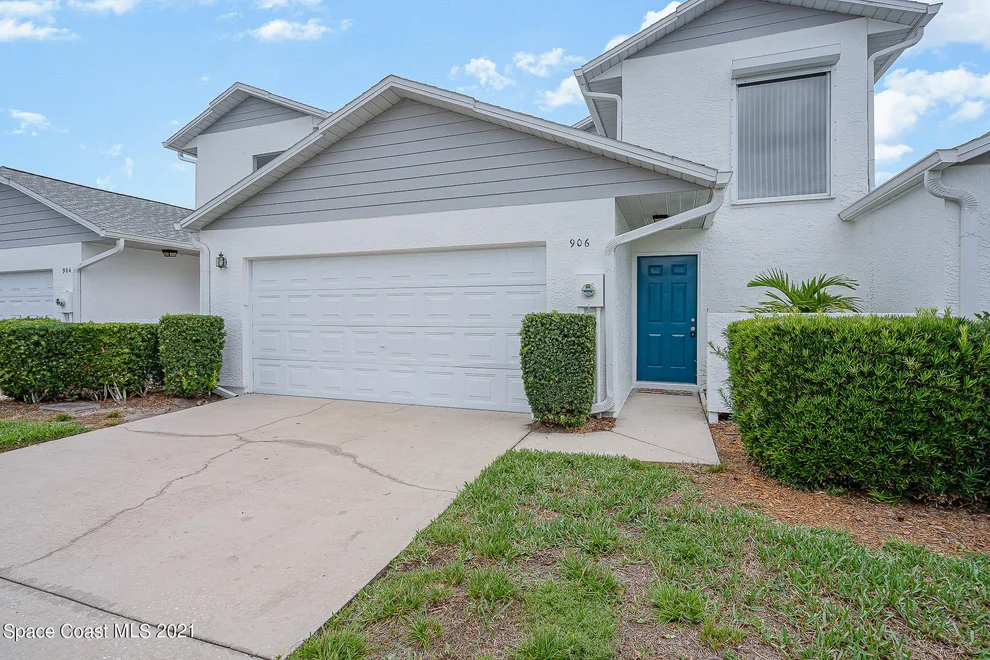 Unit for sale at 906 Castle Pines Court, Melbourne, FL 32940