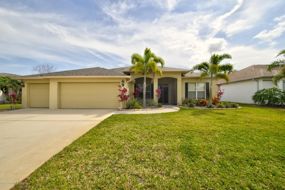 Unit for sale at 4698 Alamanda Drive, Melbourne, FL 32940