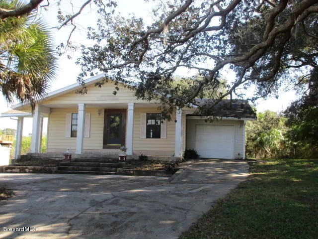 Unit for sale at 633 Magnolia Avenue, Melbourne, FL 32935