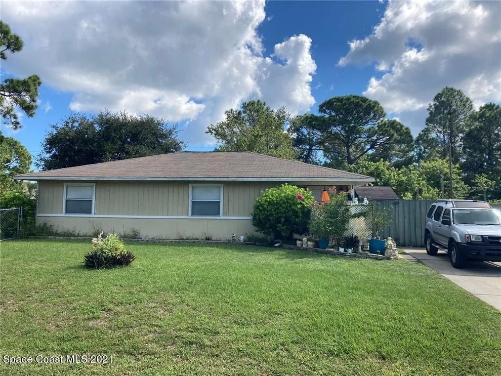 Unit for sale at 885 Taluga Avenue SE, Palm Bay, FL 32909