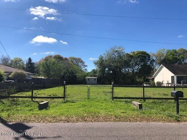 Unit for sale at 2535 Merry Lane, Titusville, FL 32796