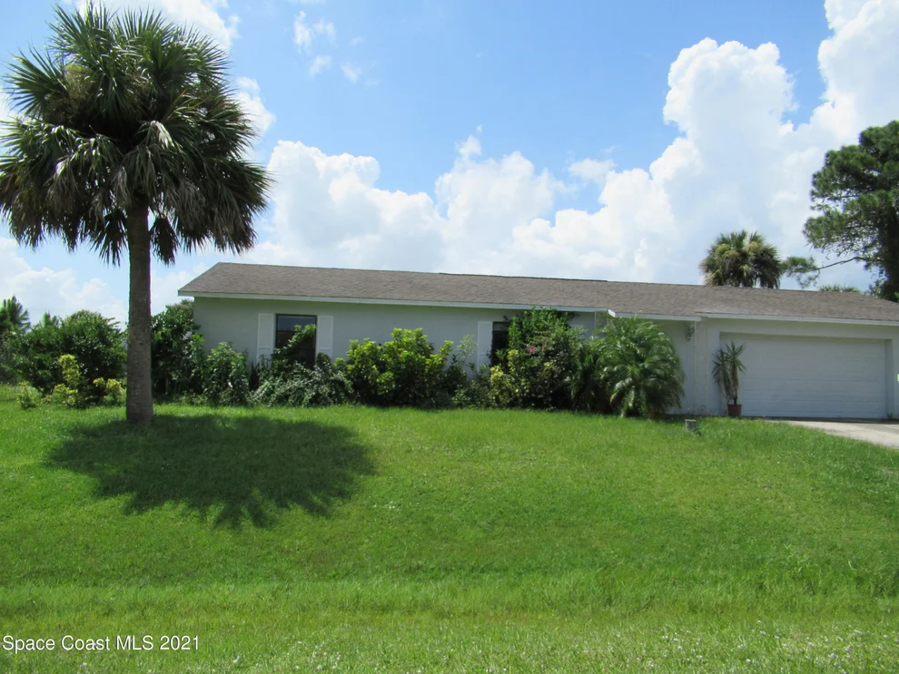 Unit for sale at 352 Jacaranda Avenue NW, Palm Bay, FL 32907
