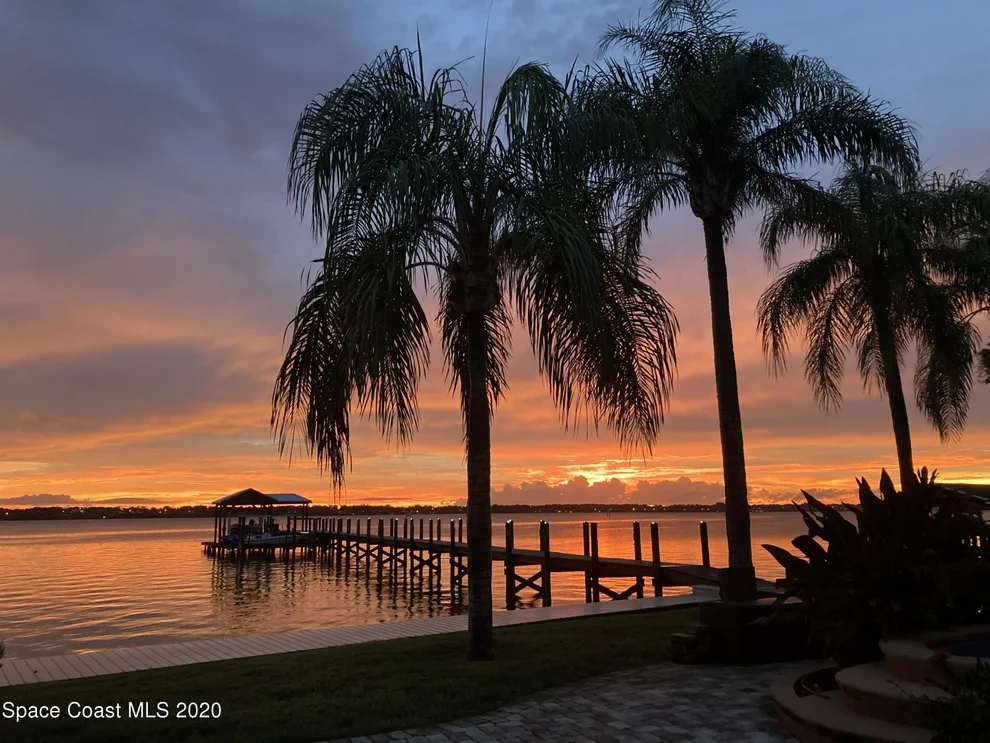 Unit for sale at 965 Oak Street, Merritt Island, FL 32953