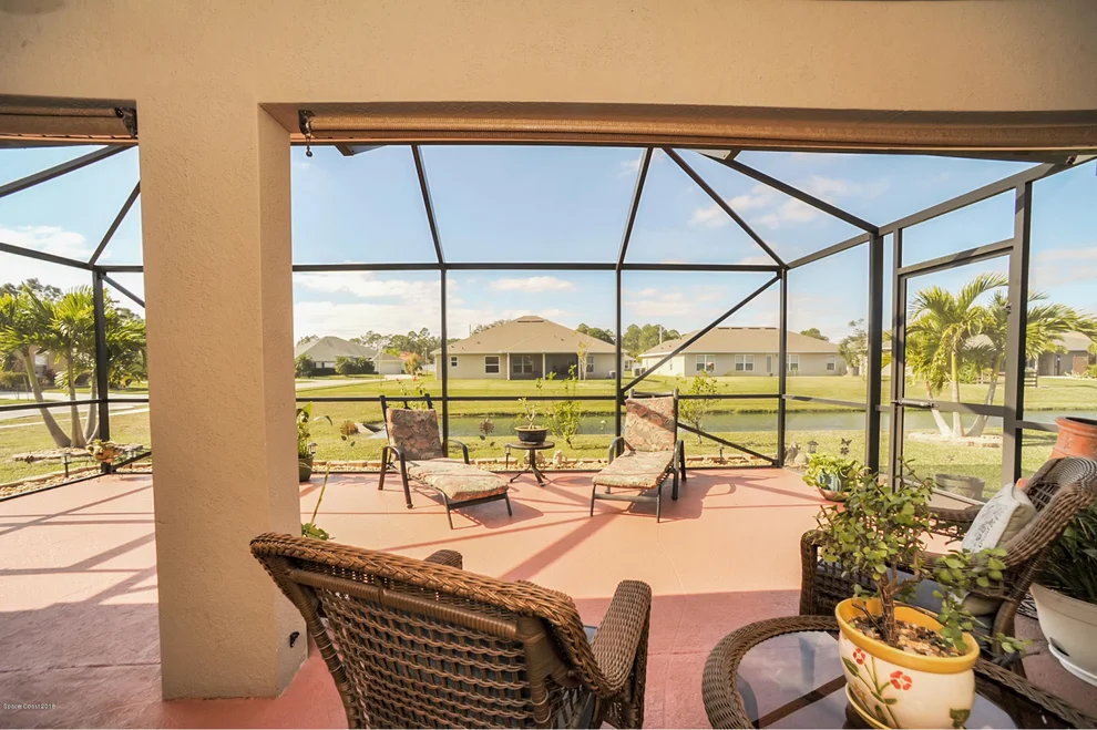 Unit for sale at 420 SW Pasto Circle SW, Palm Bay, FL 32908