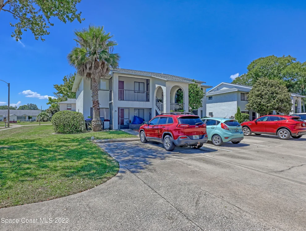 Unit for sale at 122 Mcneela Drive, Titusville, FL 32796