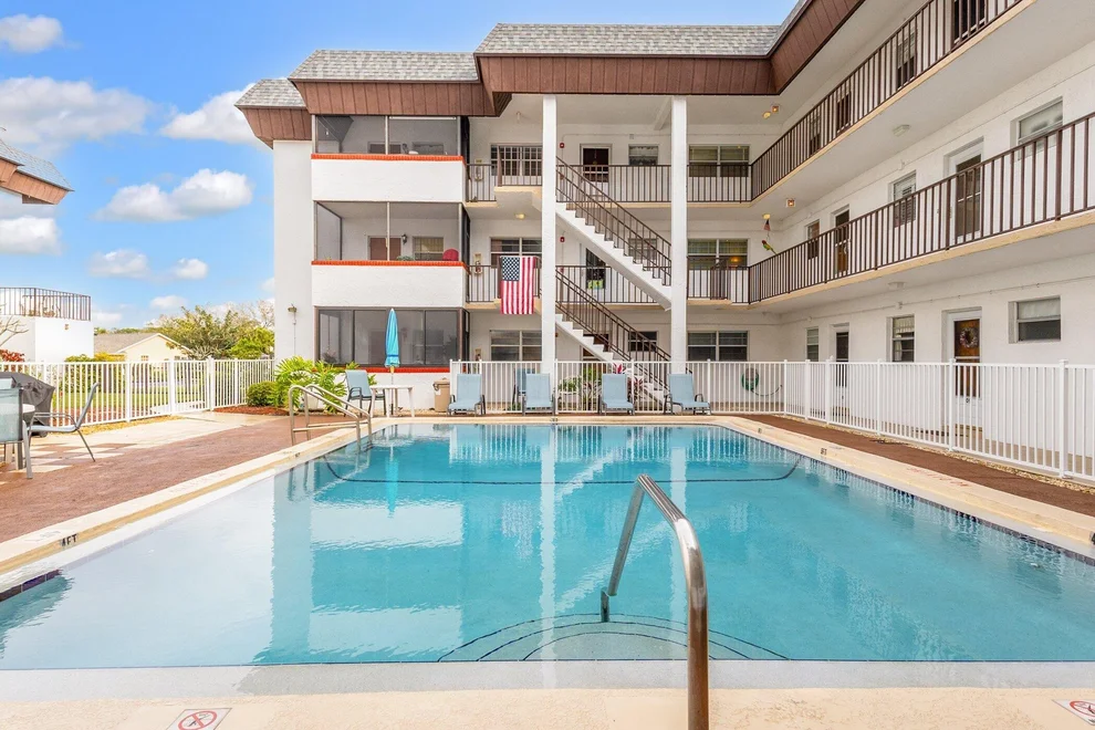 Unit for sale at 725 Port Malabar Boulevard NE, Palm Bay, FL 32905