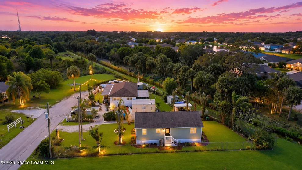 Unit for sale at 8415 59th Avenue, Vero Beach, FL 32967