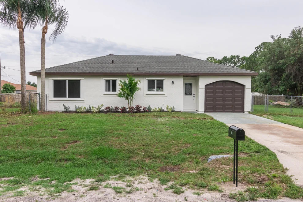Unit for sale at 148 Tucson Road SW, Palm Bay, FL 32908