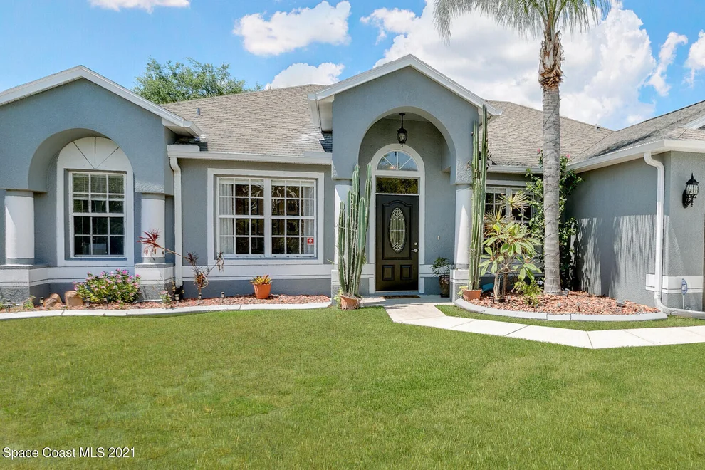 Unit for sale at 289 Lagoon Street SW, Palm Bay, FL 32908