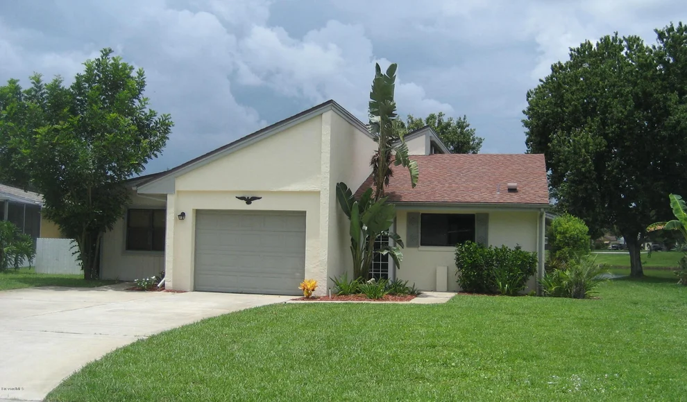 Unit for sale at 240 Bayhead Drive, Melbourne, FL 32940