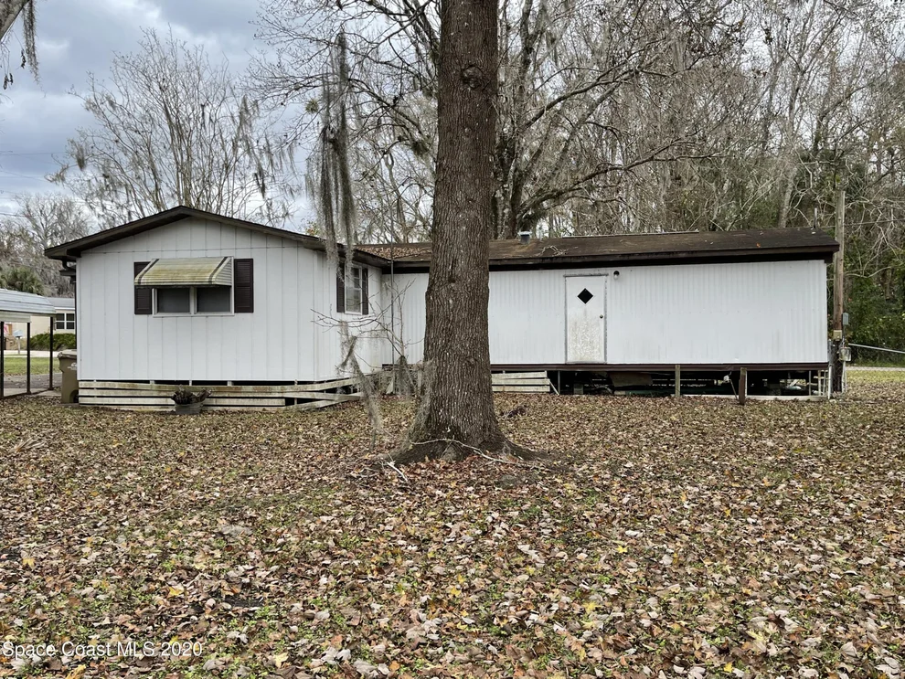 Unit for sale at 55707 Jamie Drive, Astor, FL 32102