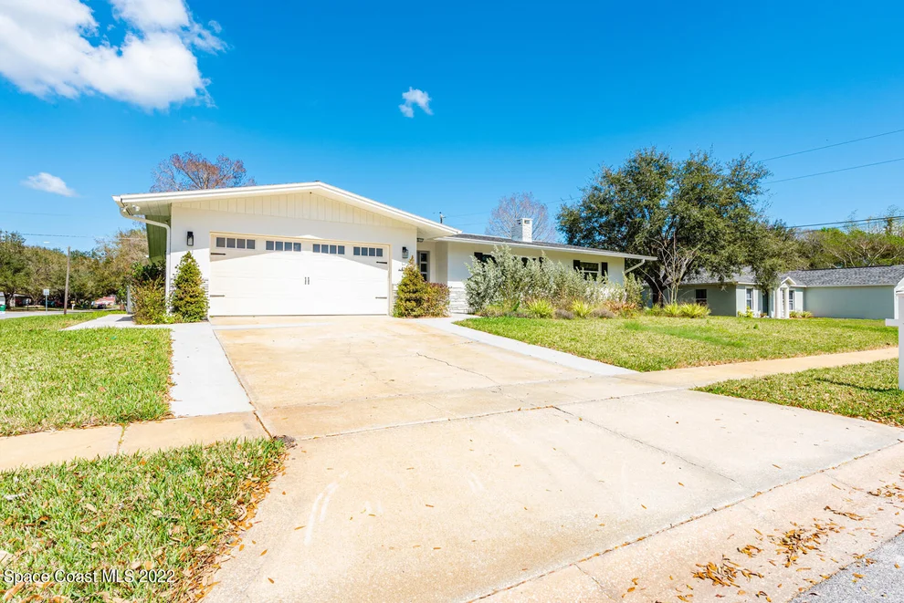 Unit for sale at 4160 Sherwood Drive, Titusville, FL 32796