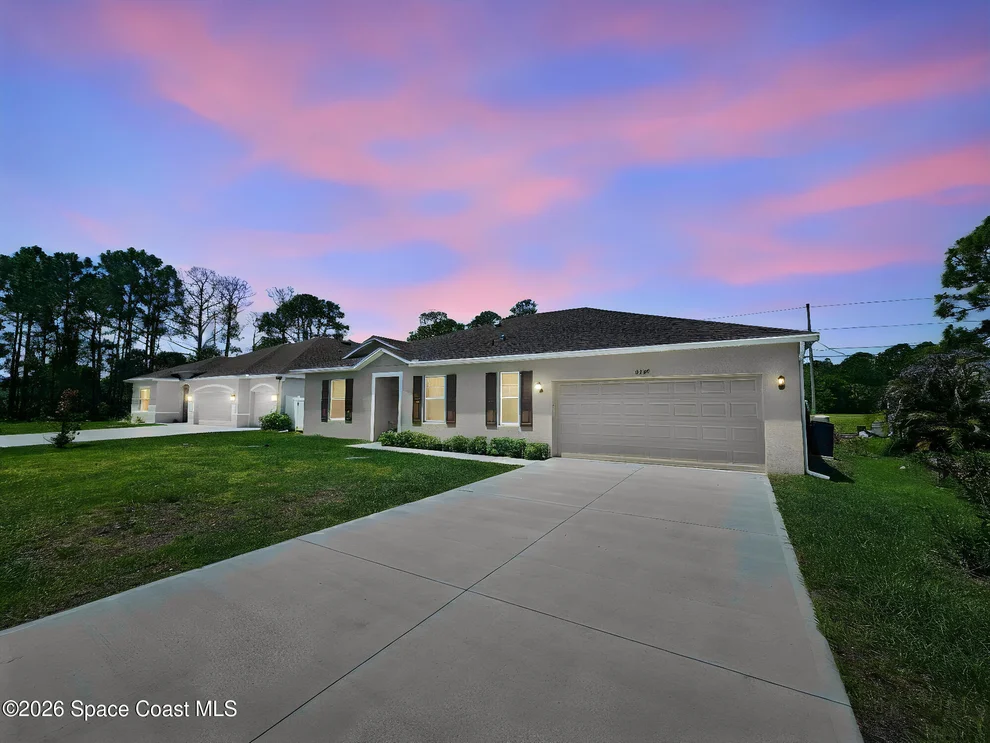 Unit for sale at 8445 101st Court, Vero Beach, FL 32967