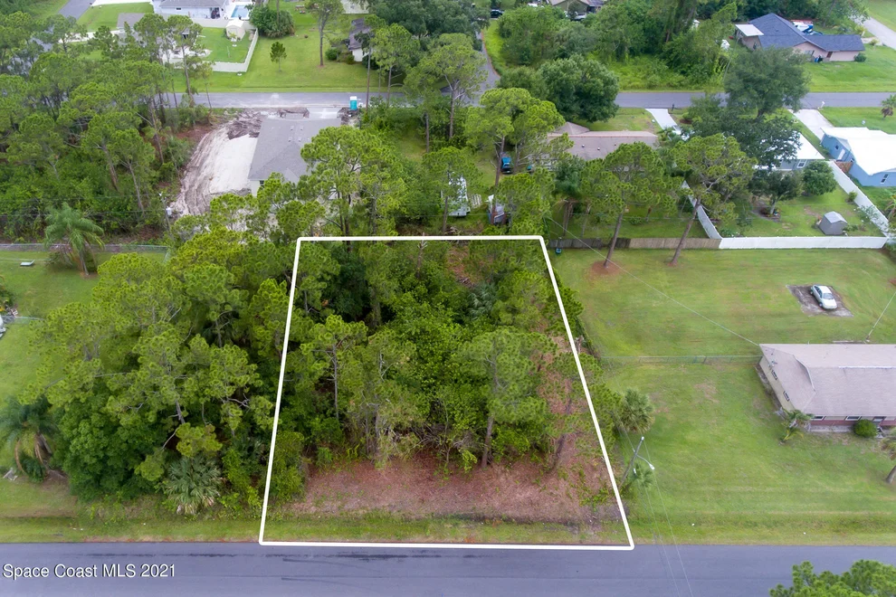 Unit for sale at 700 Coconut Street SE, Palm Bay, FL 32909