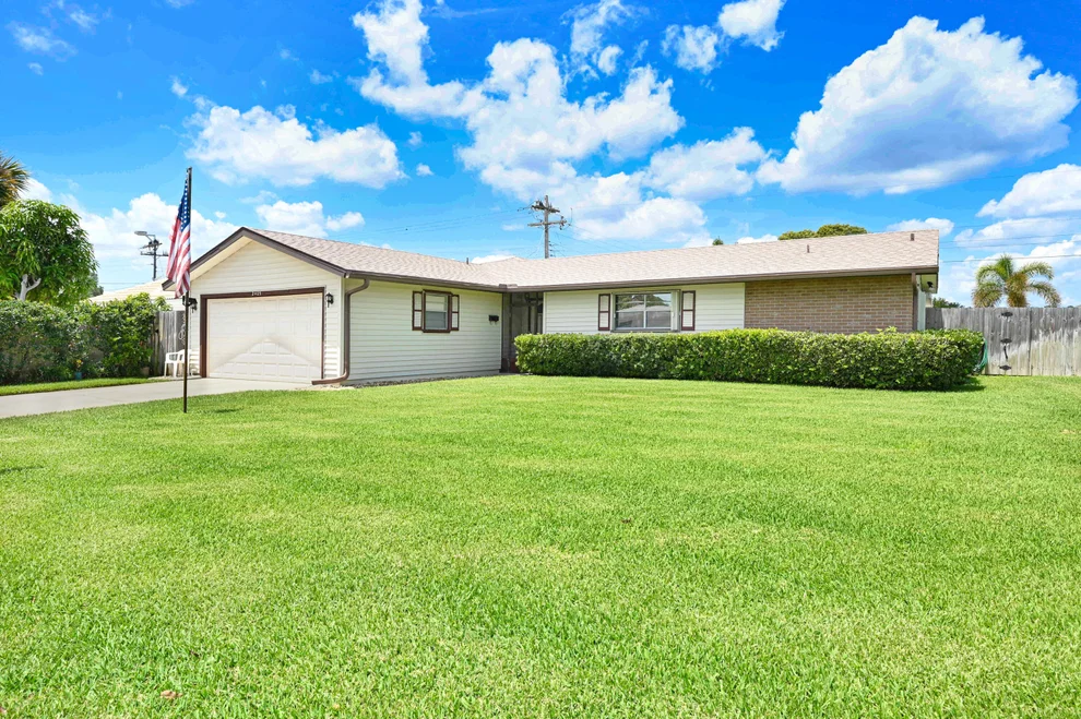 Unit for sale at 2405 Queen Anne Street, Merritt Island, FL 32952