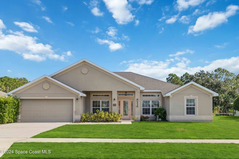 Unit for sale at 271 Paquita Circle SW, Palm Bay, FL 32908