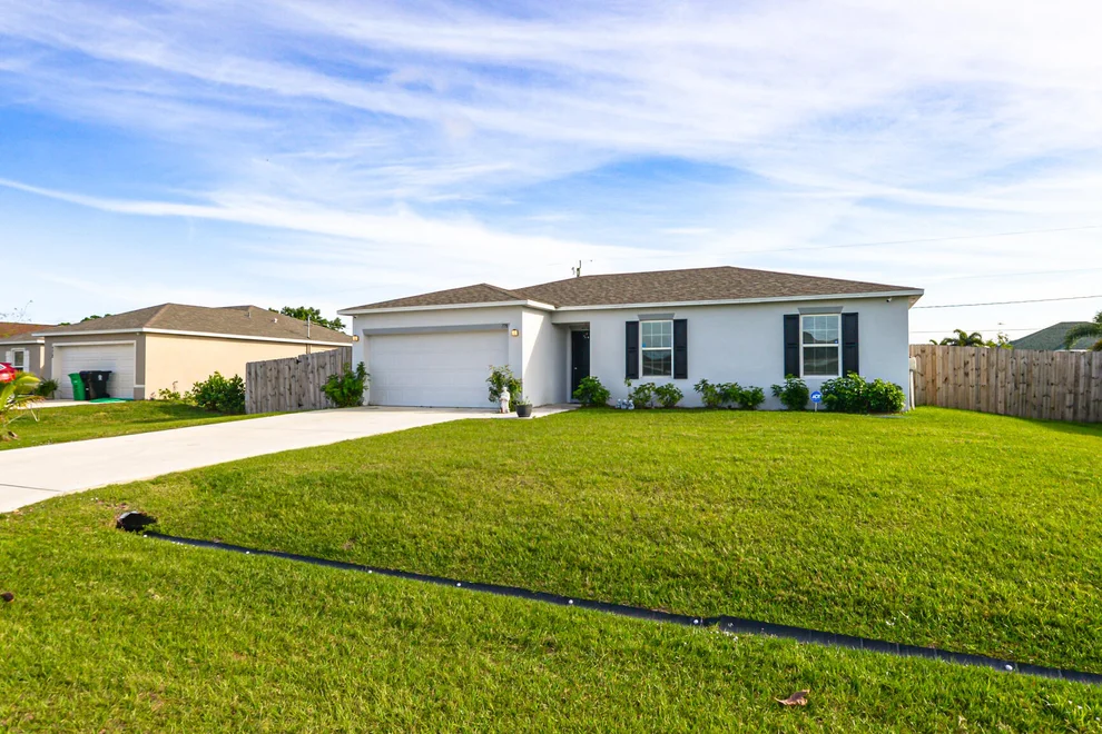 Unit for sale at 778 NW Bayard Avenue, Port St. Lucie, FL 34983