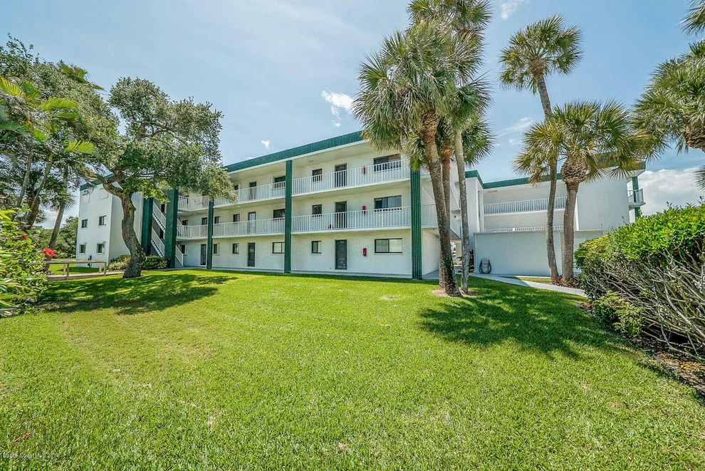 Unit for sale at 1595 N Atlantic Avenue, Cocoa Beach, FL 32931