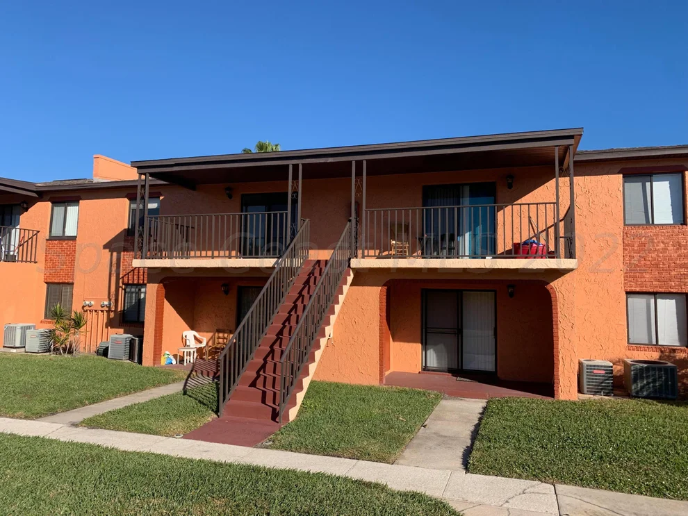 Unit for sale at 240 San Juan Circle, Melbourne, FL 32935