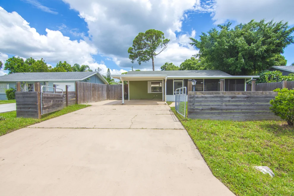 Unit for sale at 3446 1st Road, Vero Beach, FL 32968