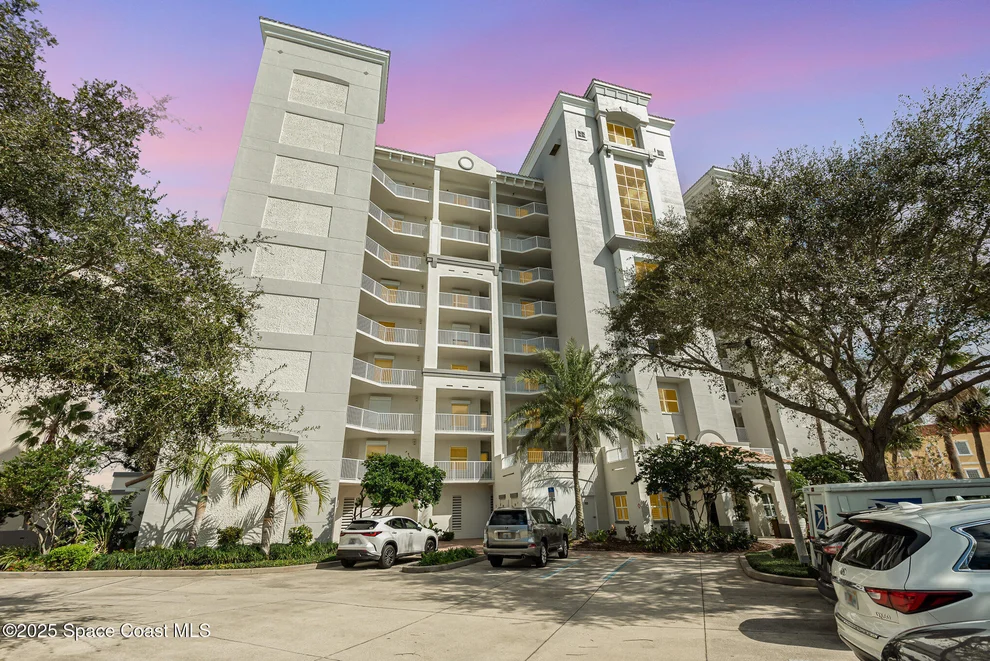 Unit for sale at 15 N Indian River Drive, Cocoa, FL 32922