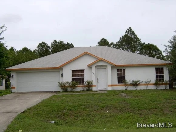 Unit for sale at 201 NW Higgins, Palm Bay, FL 32907