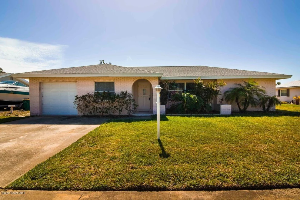 Unit for sale at 533 Alhambra Street, Indian Harbour Beach, FL 32937
