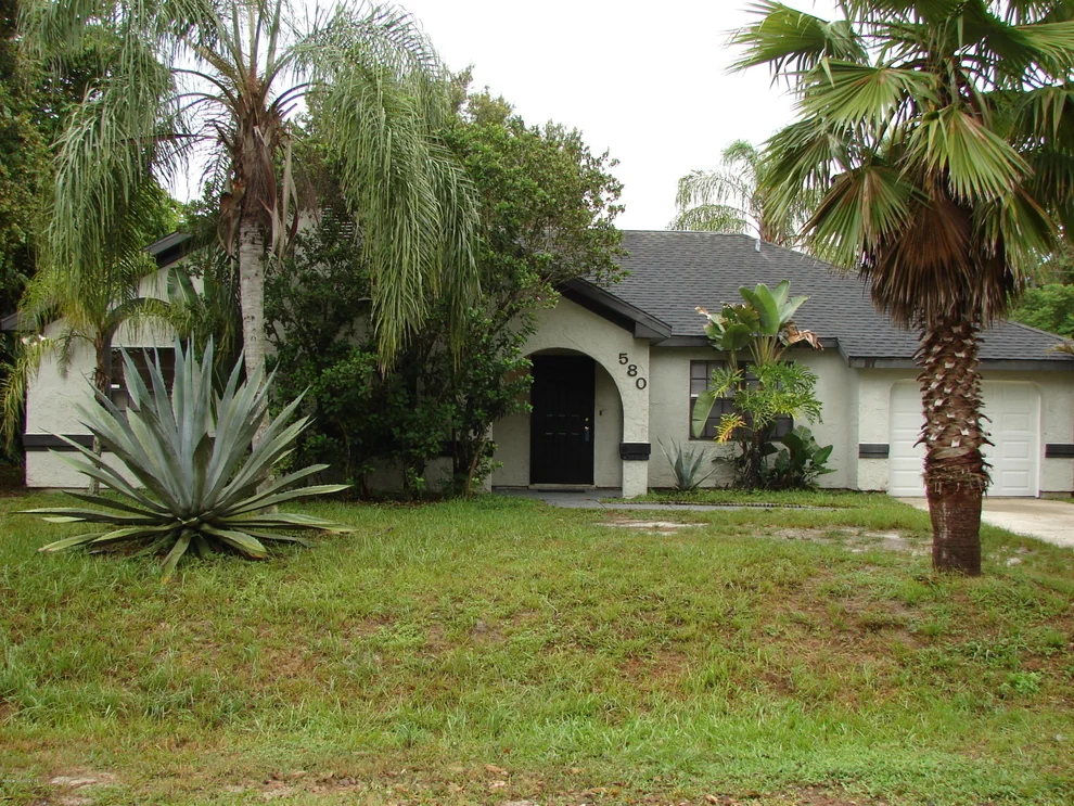 Unit for sale at 580 Escobar Avenue NW, Palm Bay, FL 32907
