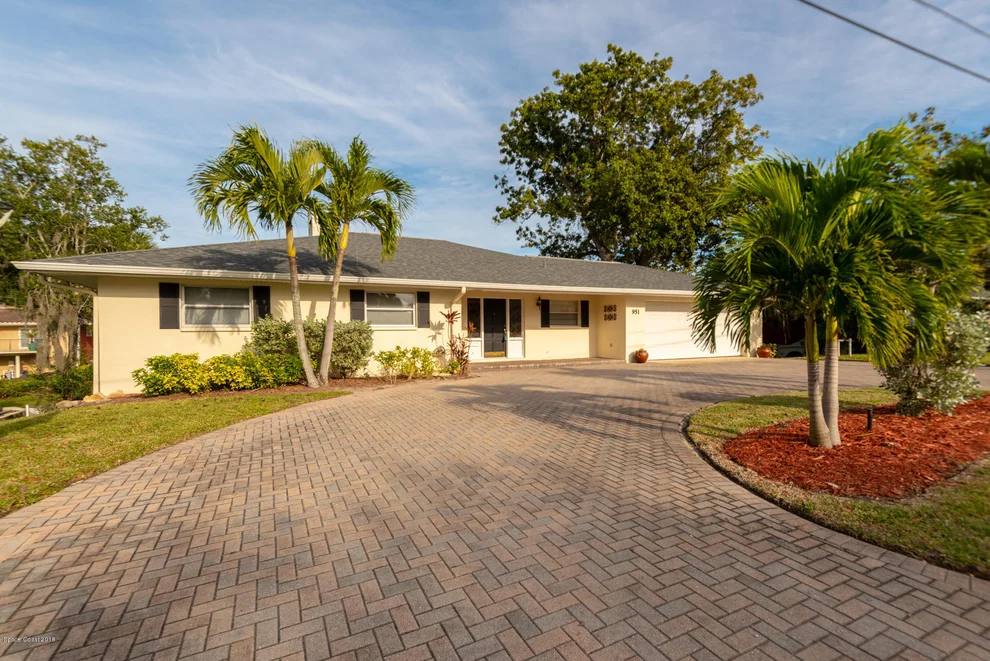 Unit for sale at 951 E Whitmire Drive, Melbourne, FL 32935