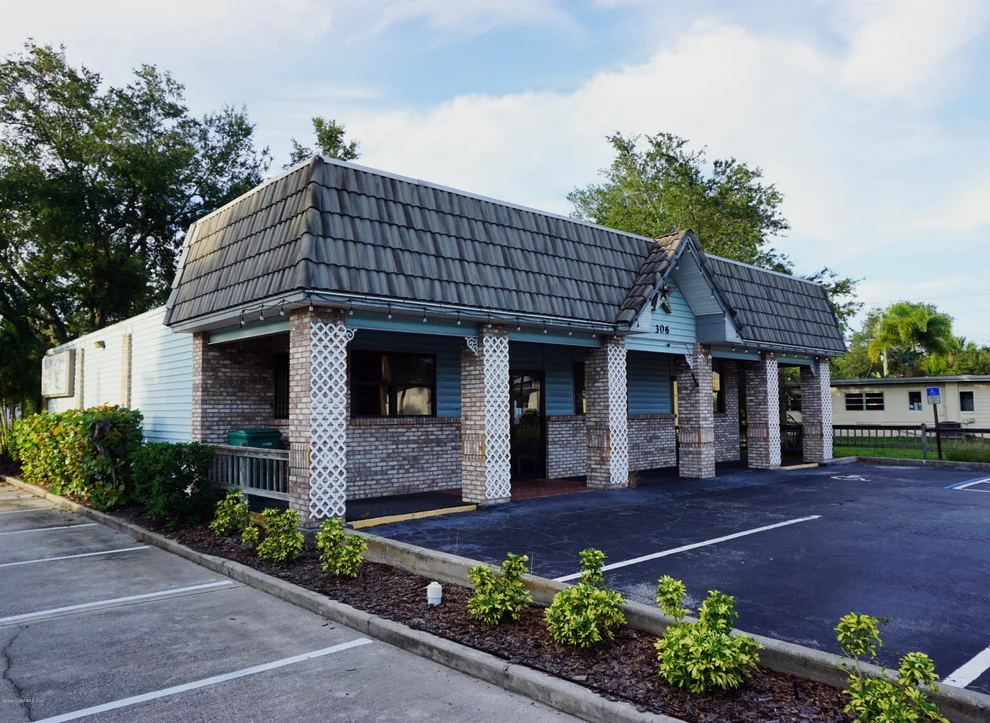 Unit for sale at 306 E New Haven Avenue E, Melbourne, FL 32901