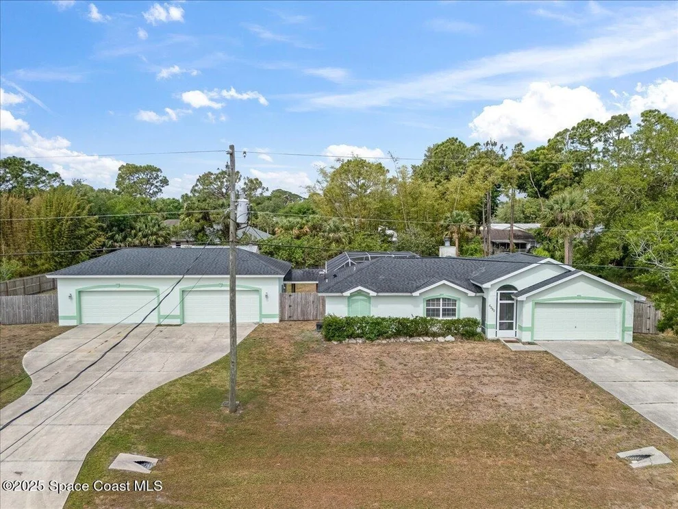 Unit for sale at 6280 Golfview Avenue, Cocoa, FL 32927
