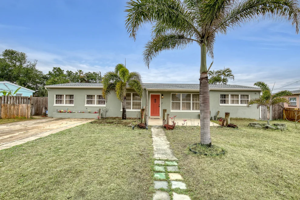Unit for sale at 113 SE 1st Street, Satellite Beach, FL 32937