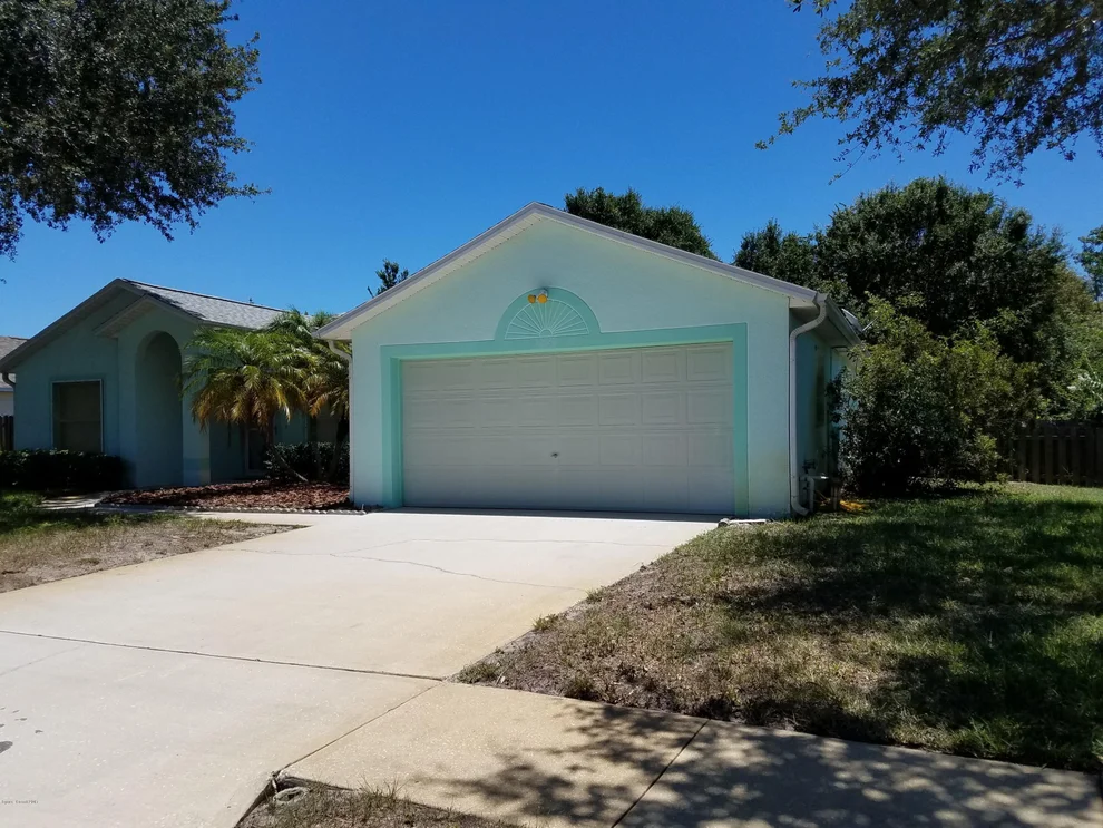 Unit for sale at 1967 Blue Ridge Avenue, Melbourne, FL 32935