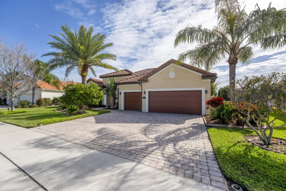 Unit for sale at 3553 Gatwick Manor, Melbourne, FL 32940