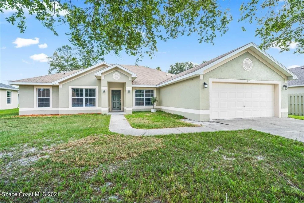 Unit for sale at 927 Eastlake Street SE, Palm Bay, FL 32909