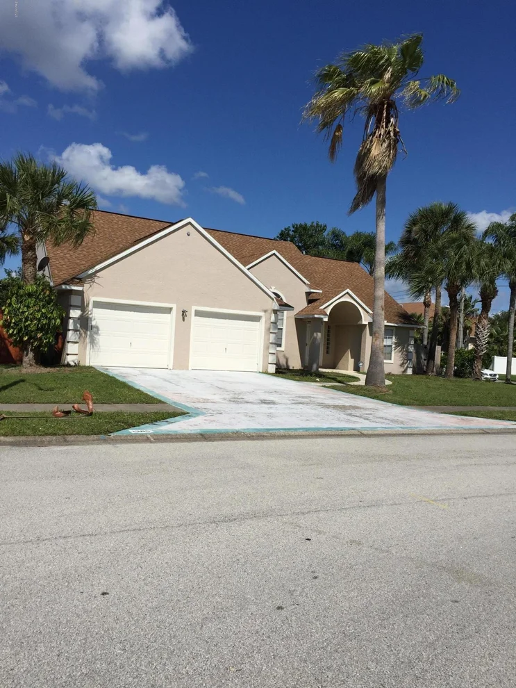 Unit for sale at 1365 Heritage Acres Boulevard, Rockledge, FL 32955