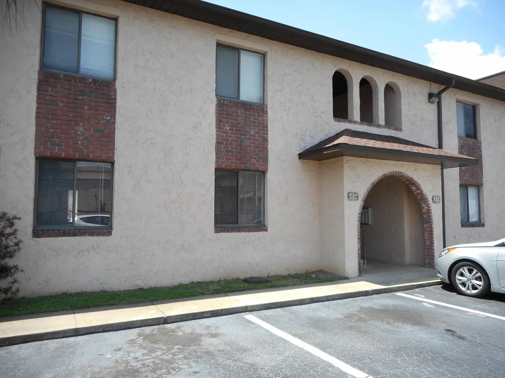 Unit for sale at 106 San Paulo Circle, West Melbourne, FL 32904