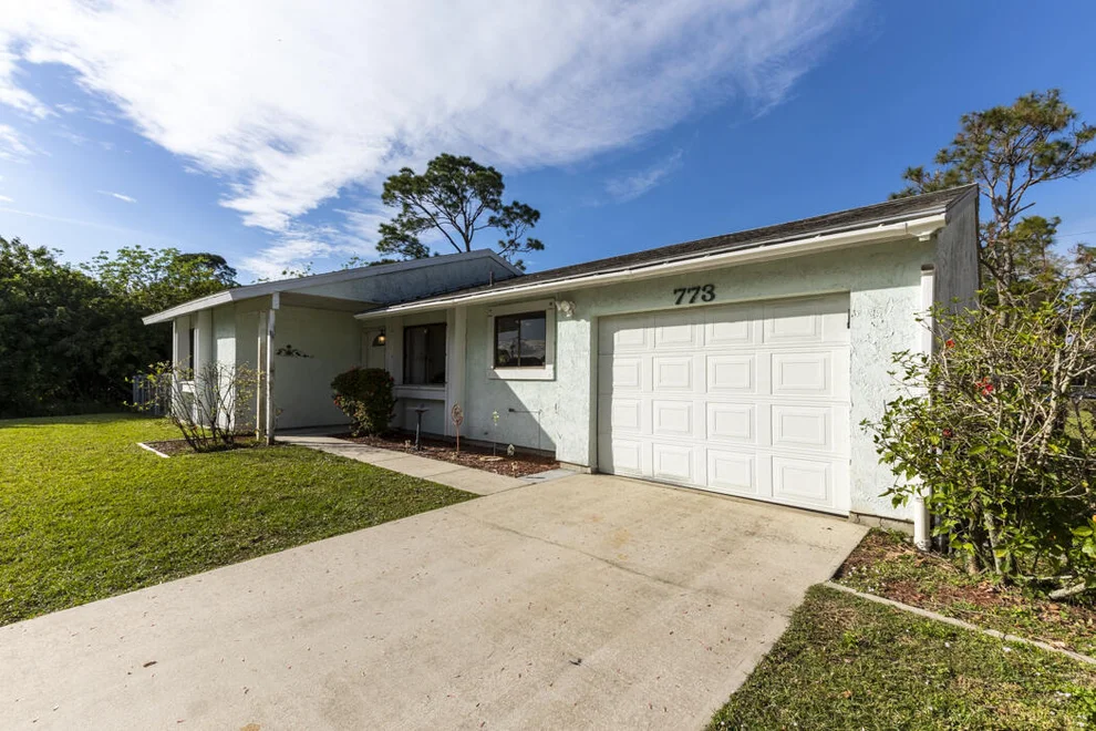 Unit for sale at 773 Walmsley Street SW, Palm Bay, FL 32908