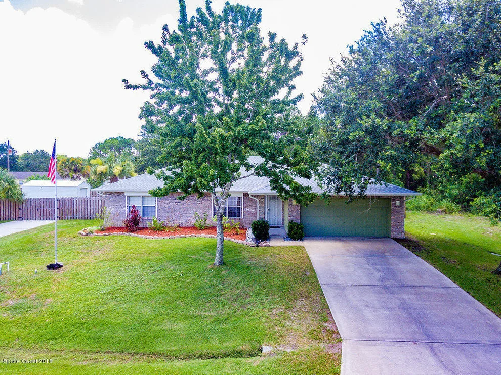 Unit for sale at 887 Trinidad Avenue SE, Palm Bay, FL 32909