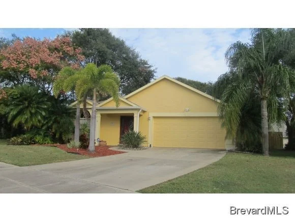 Unit for sale at 2470 Forest Run, Melbourne, FL 32935