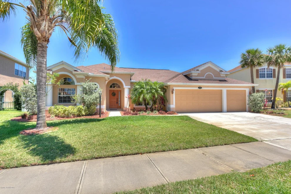 Unit for sale at 3256 Peninsula Circle, Melbourne, FL 32940