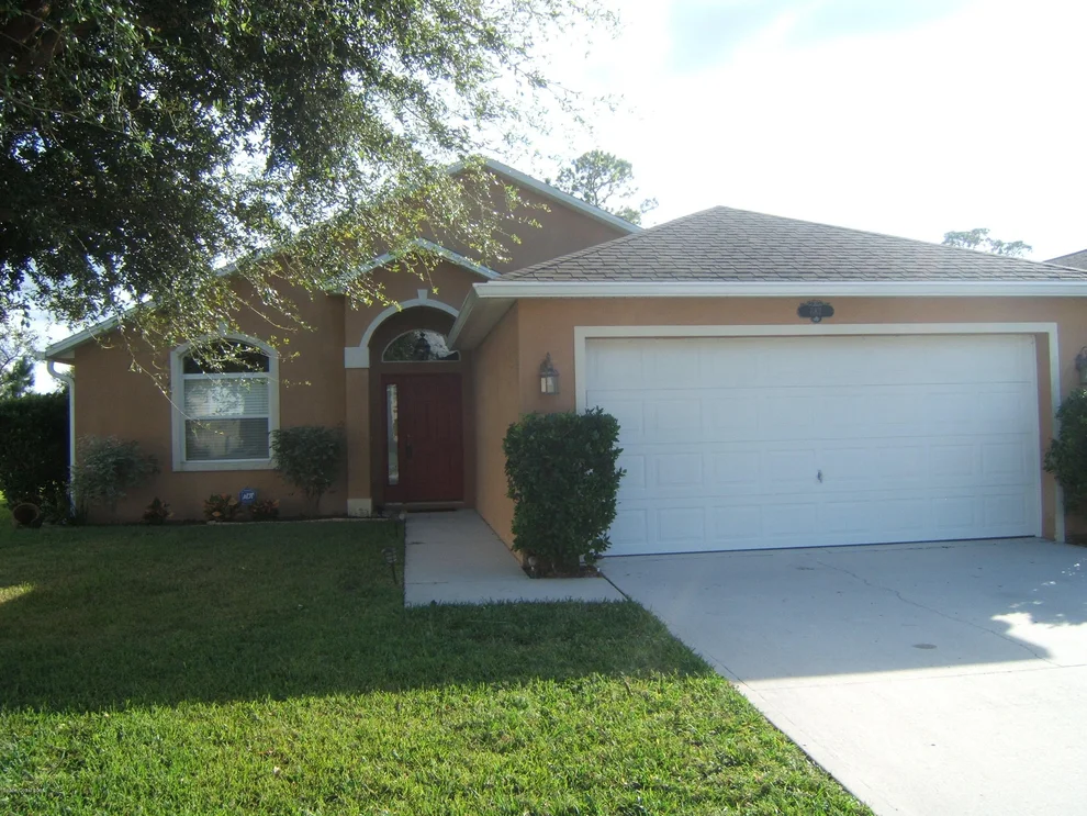 Unit for sale at 687 Peachtree Street, Titusville, FL 32780