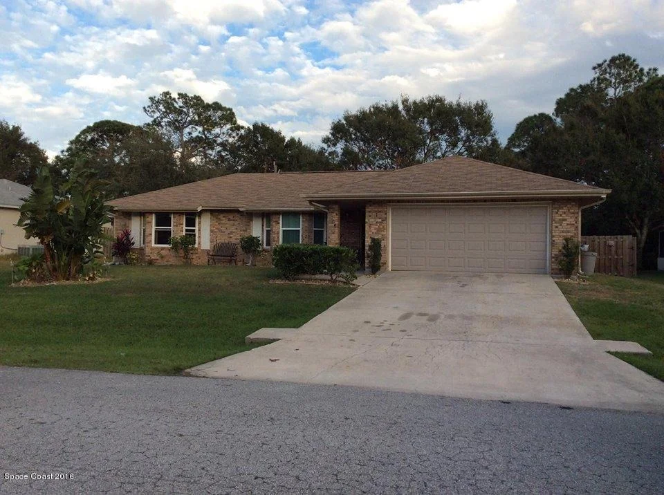 Unit for sale at 843 New Zealand Avenue NW, Palm Bay, FL 32907