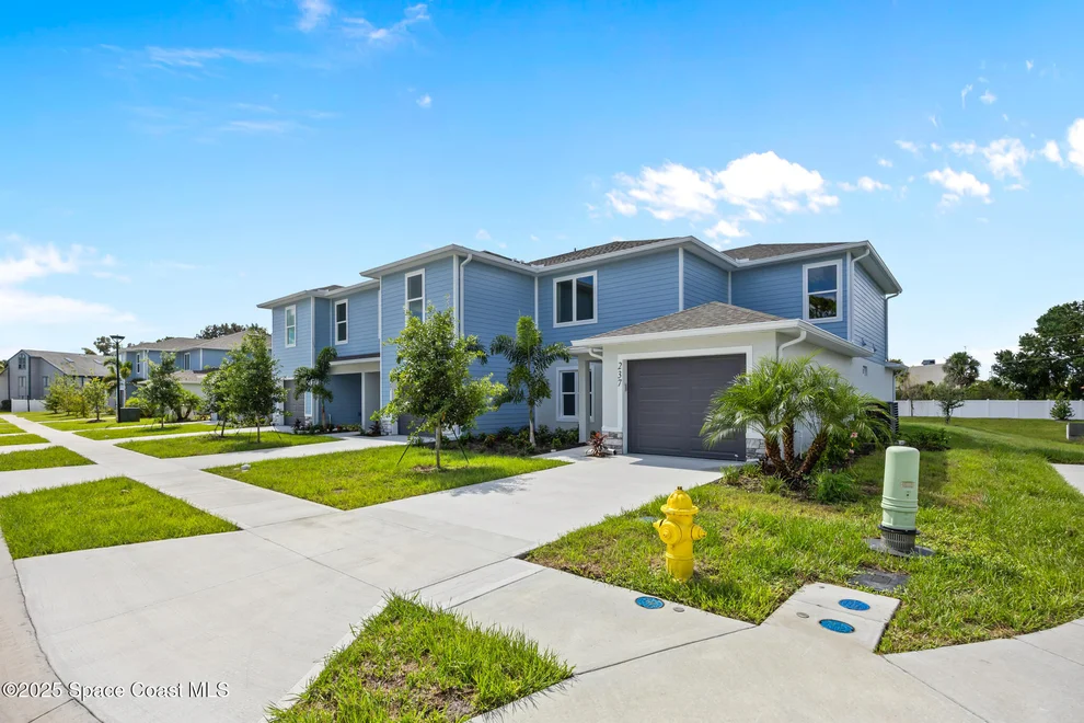 Unit for sale at 207-237 Hidden Woods Place, Melbourne, FL 32901