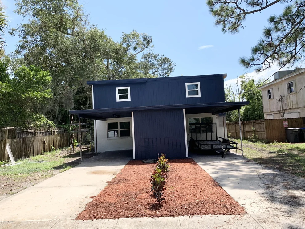 Unit for sale at 509-511 S Robbins Avenue, Titusville, FL 32796