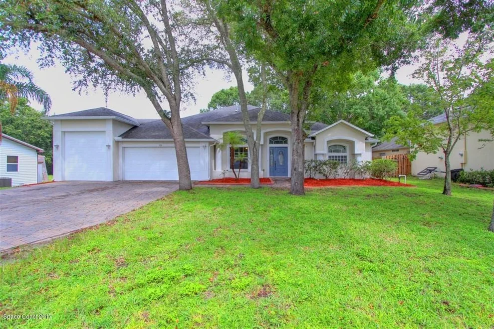 Unit for sale at 326 Park Hill Boulevard, Melbourne, FL 32904